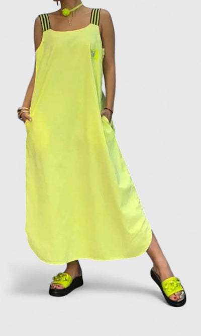 Pandora | Tyylikäs Olkaimeton Mekko