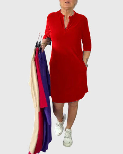 Katherine | Yksivärinen V-pääntie Mekko