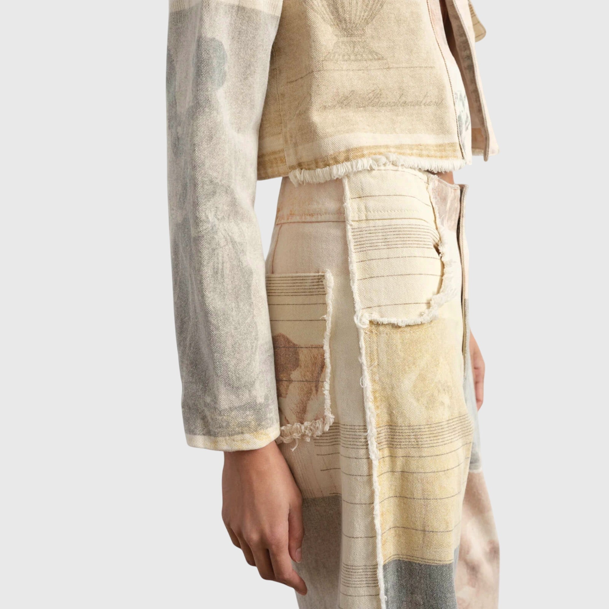 Alma - Leveät Farkut