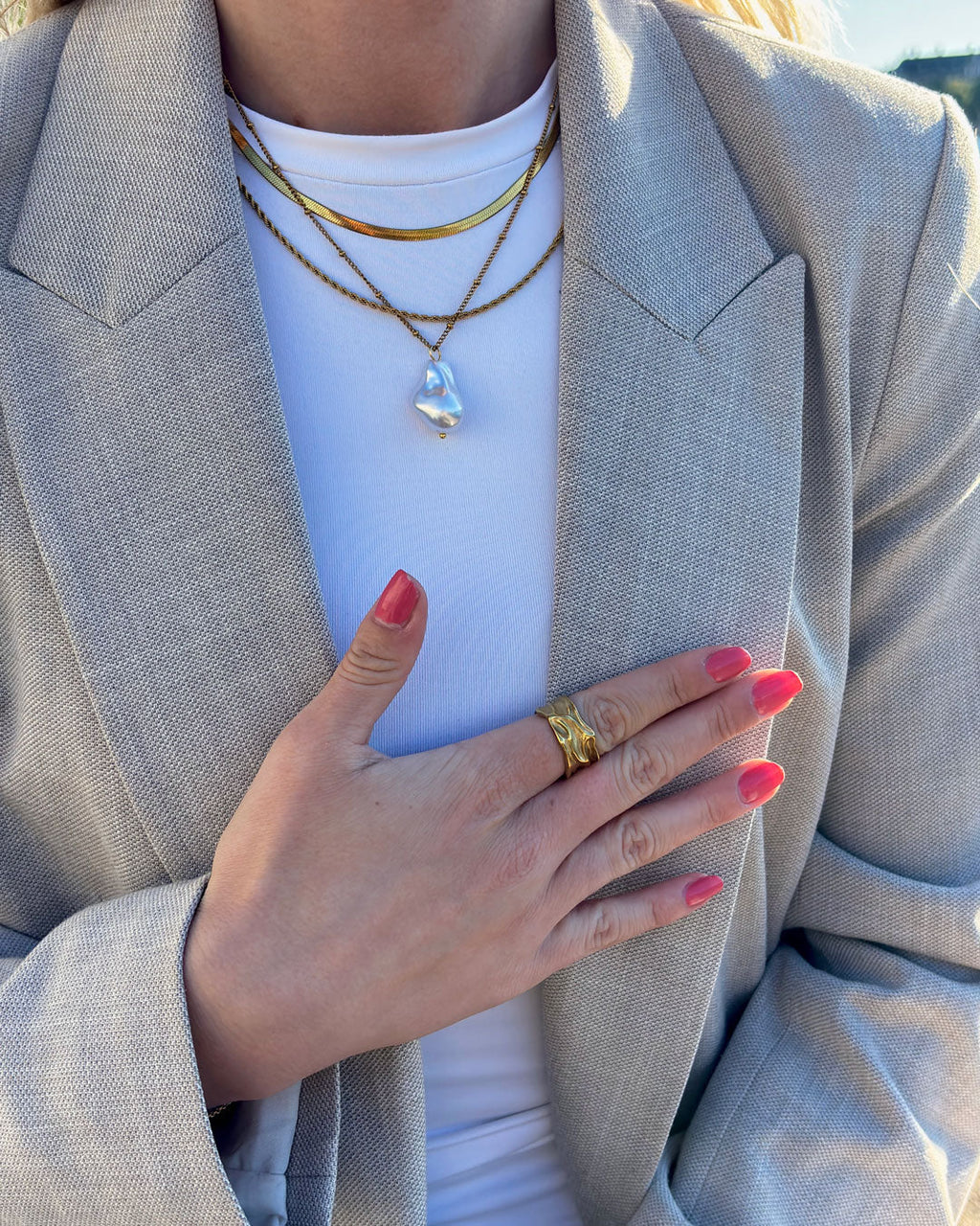 Jaylinette | Iso Sormus 18K Kulta