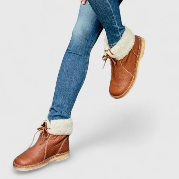 Danielle | Ortopediset Saappaat