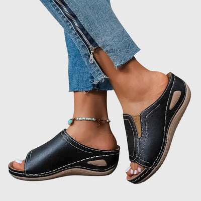 Aretha™ | Ortopediset Sandalit