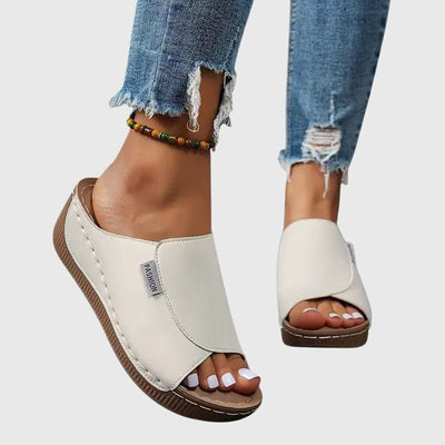 Esther™ | Tyylikkäät ortopediset sandaalit